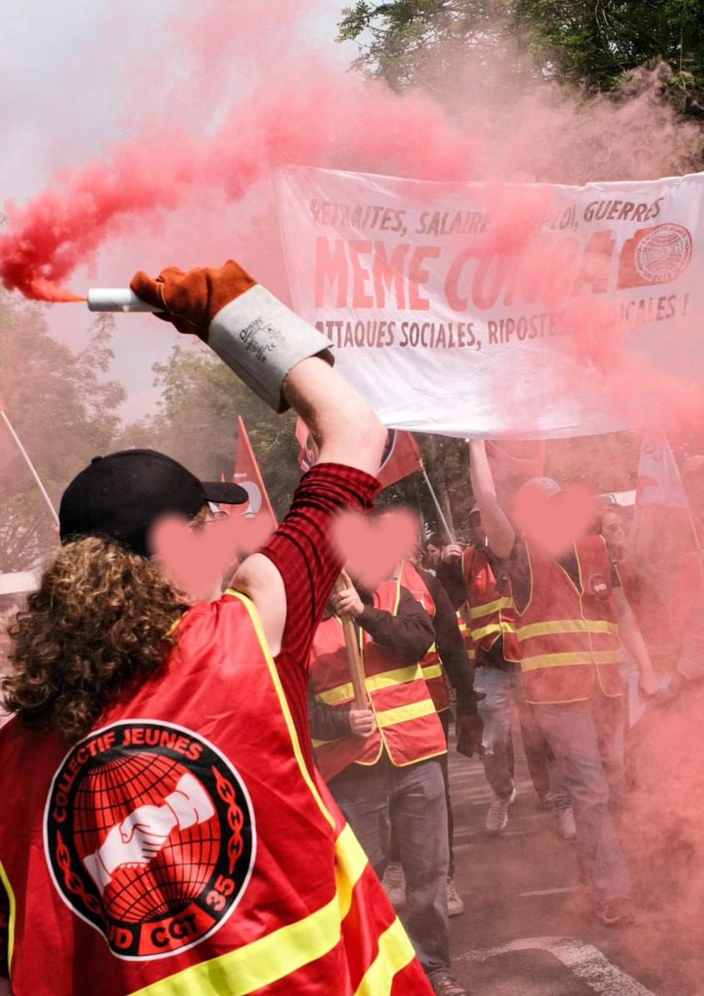 Photo de manif collectif jeunes 35